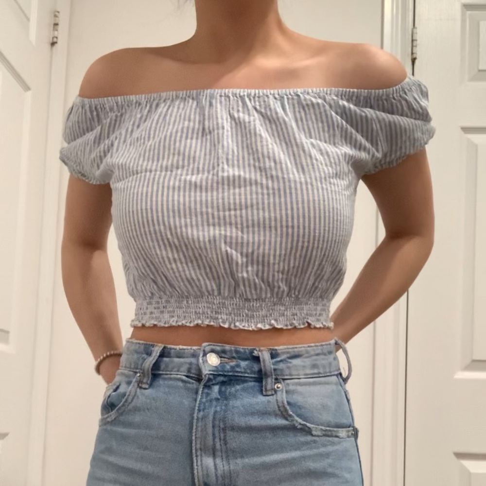 Pinstriped off-the-shoulder Top